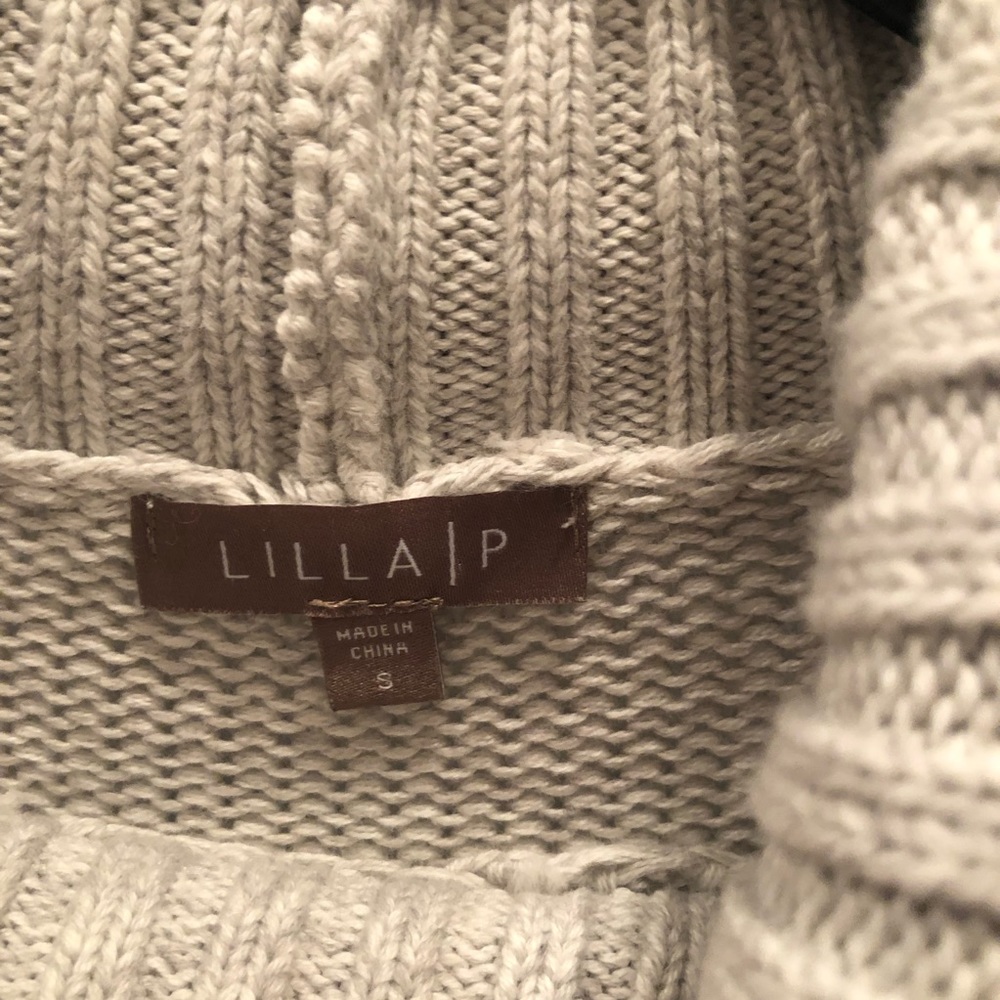 Sweater - Picture 3 of 3